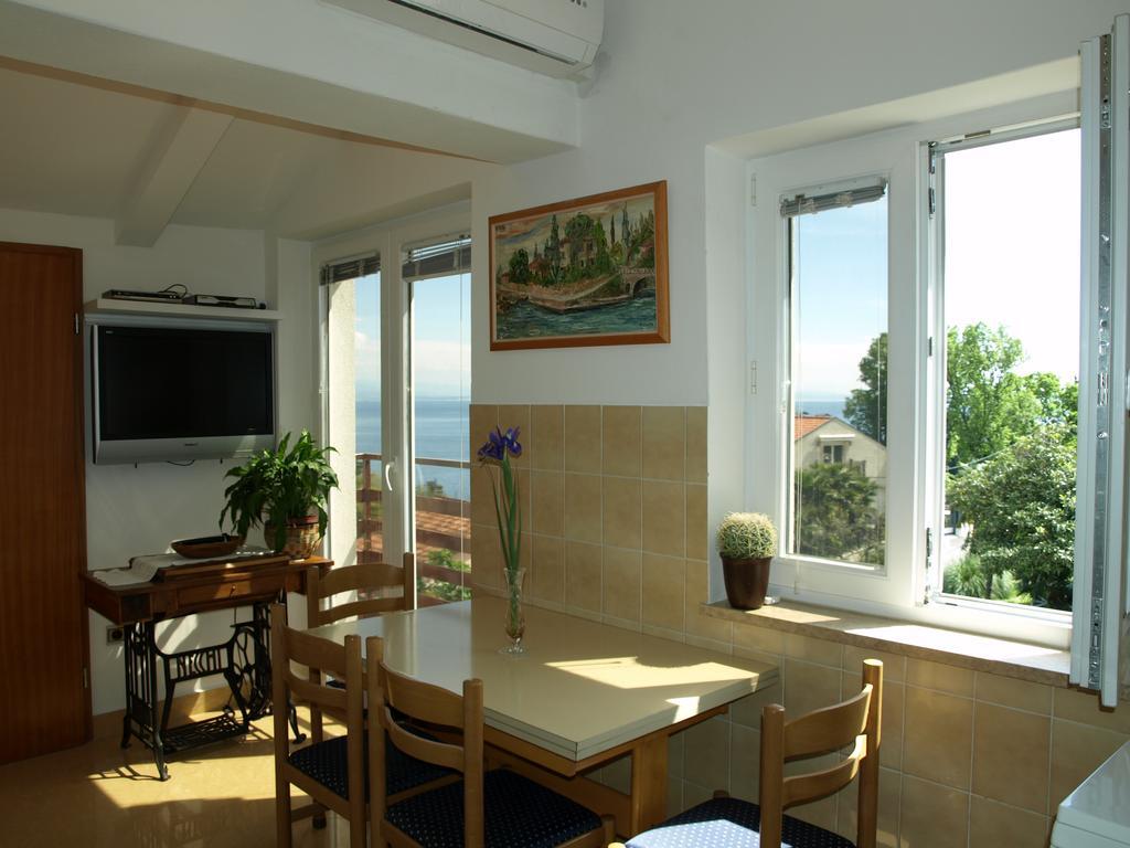 Apartment Meri Ičići 部屋 写真