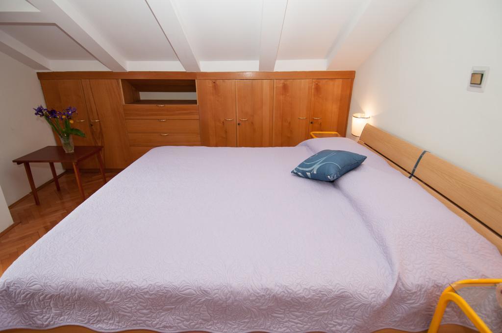 Apartment Meri Ičići エクステリア 写真