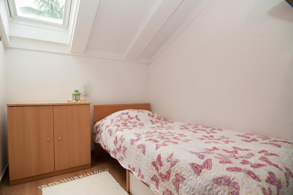 Apartment Meri Ičići エクステリア 写真